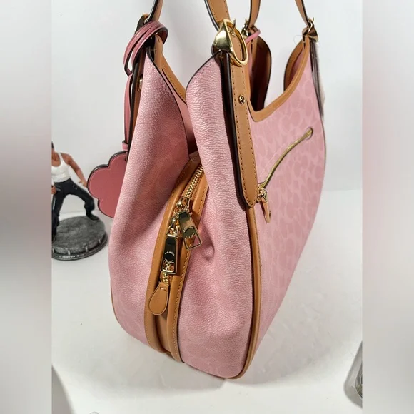 NWT！COACH Erin Shoulder Bag In Signature Canvas With Charms - Picture 5 of 8